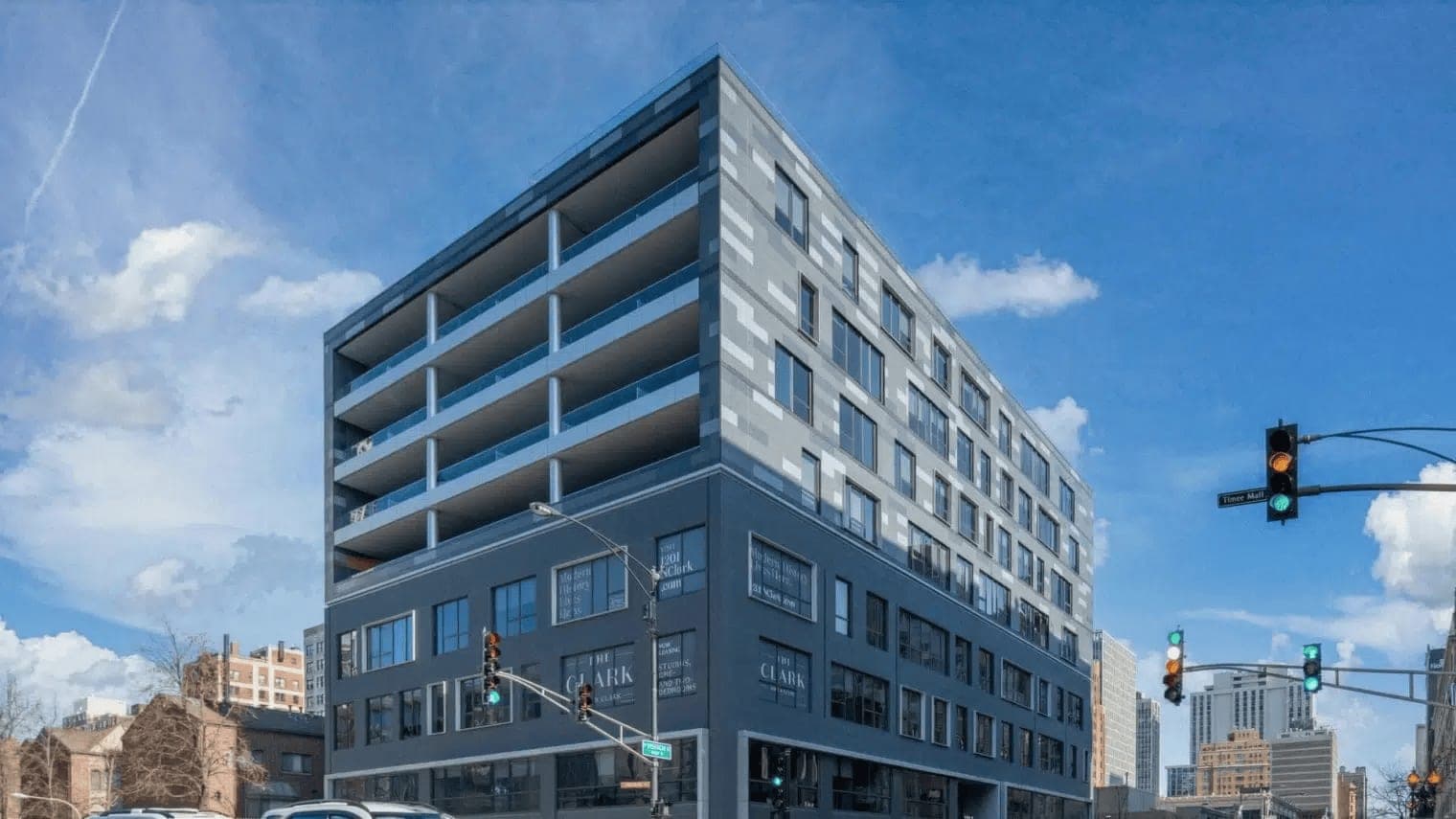 1201 N Clark