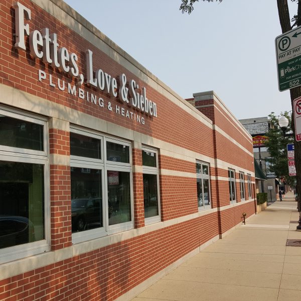 ster Square Apartments IllinoisShade