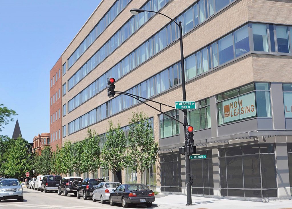 webstersquareapartmentsexterior IllinoisShade