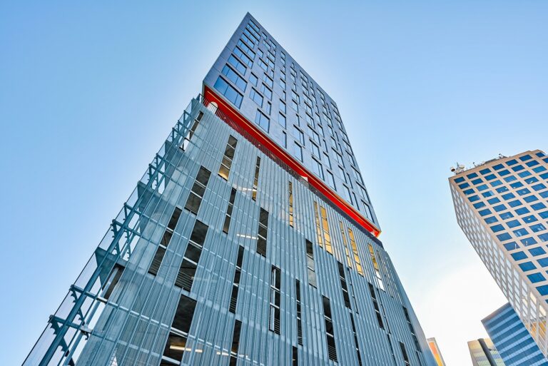 2400 W Byron St, Dallas, TX